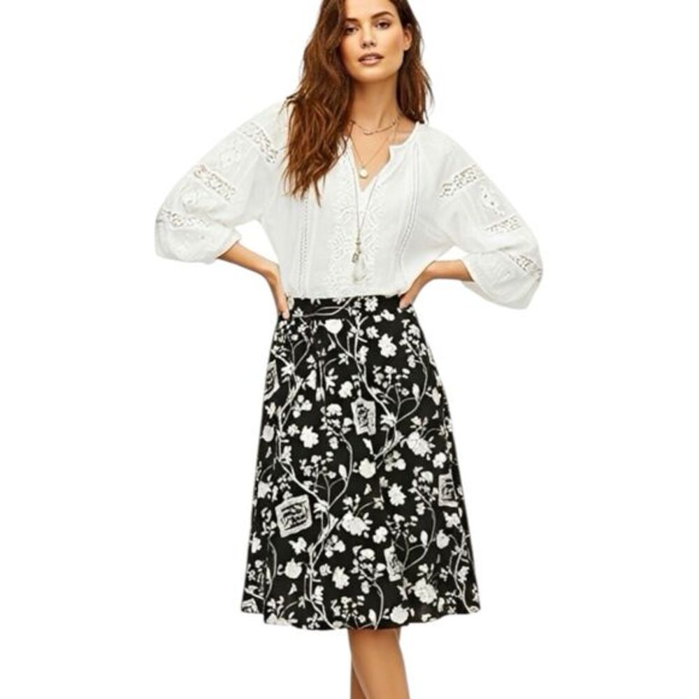 Talbots Womens Skirt Sz 8 Floral Print Fit & Flare Casual Elegance Spring Summer